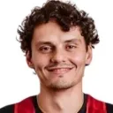 Enes Ünal fotoğrafı